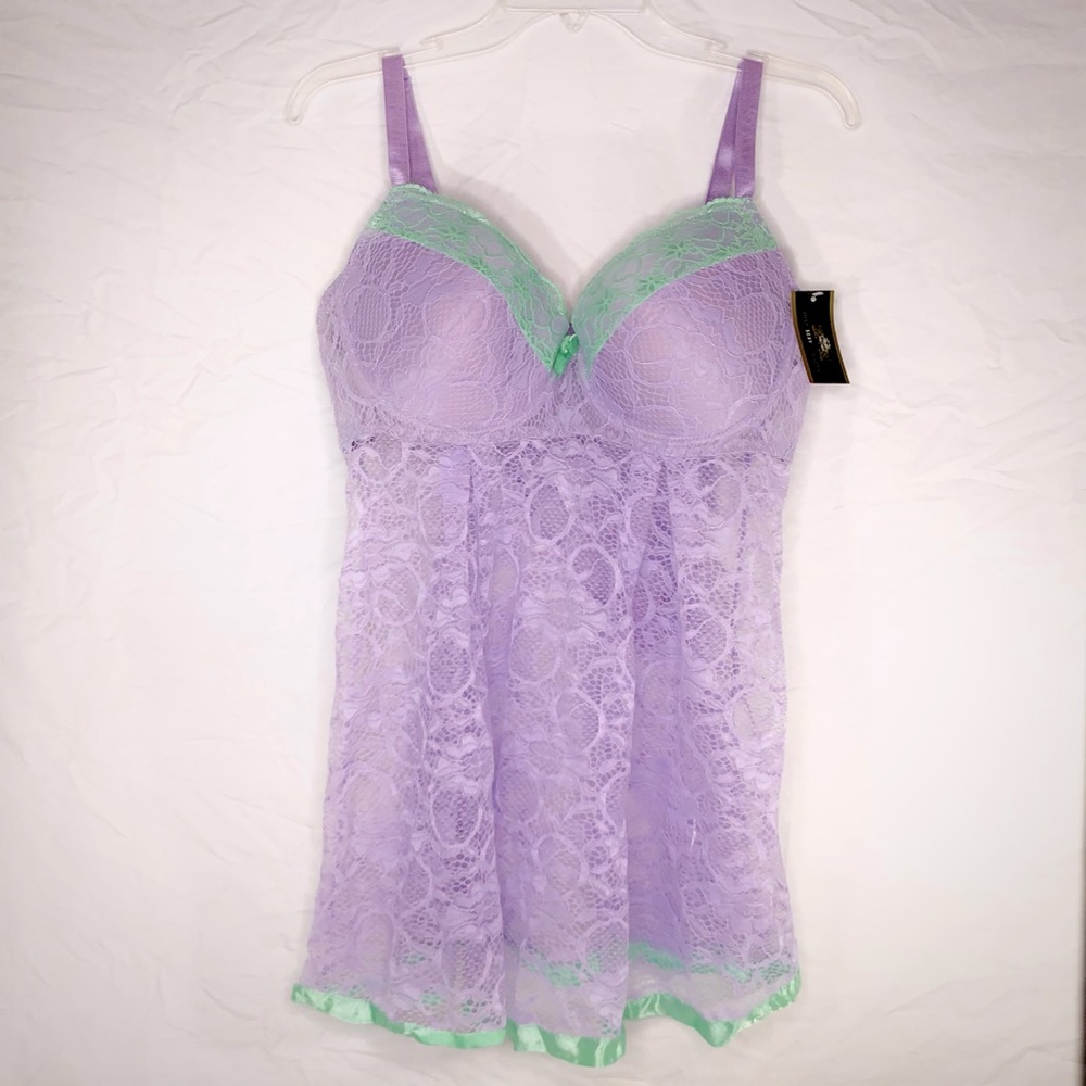 NWT- plus size Lace Babydoll nighty